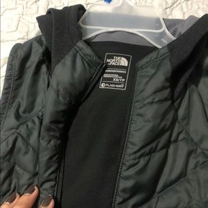 North face vest